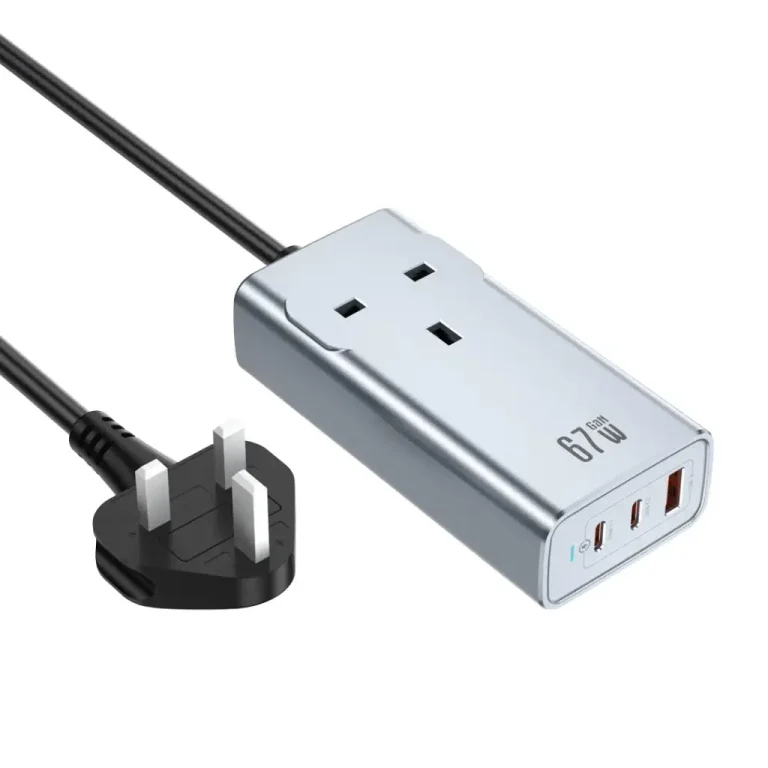 شارژر دیواری ۶۷ وات گرین لاین Greenlion با ۲ پورت Type-C و USB-A